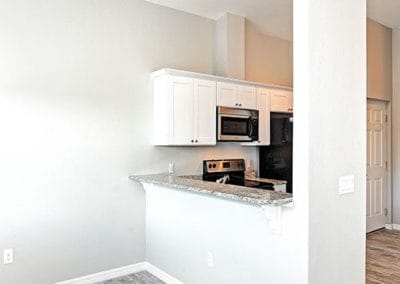 The Oaks On Henry Kitchen